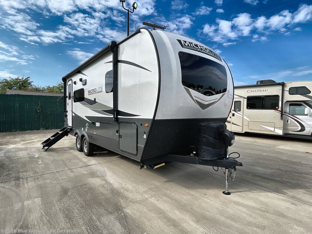 2024 Forest River Flagstaff 22FBS - Used Travel Trailer For Sale by Blue Compass RV Fort Worth in Fort Worth, Texas