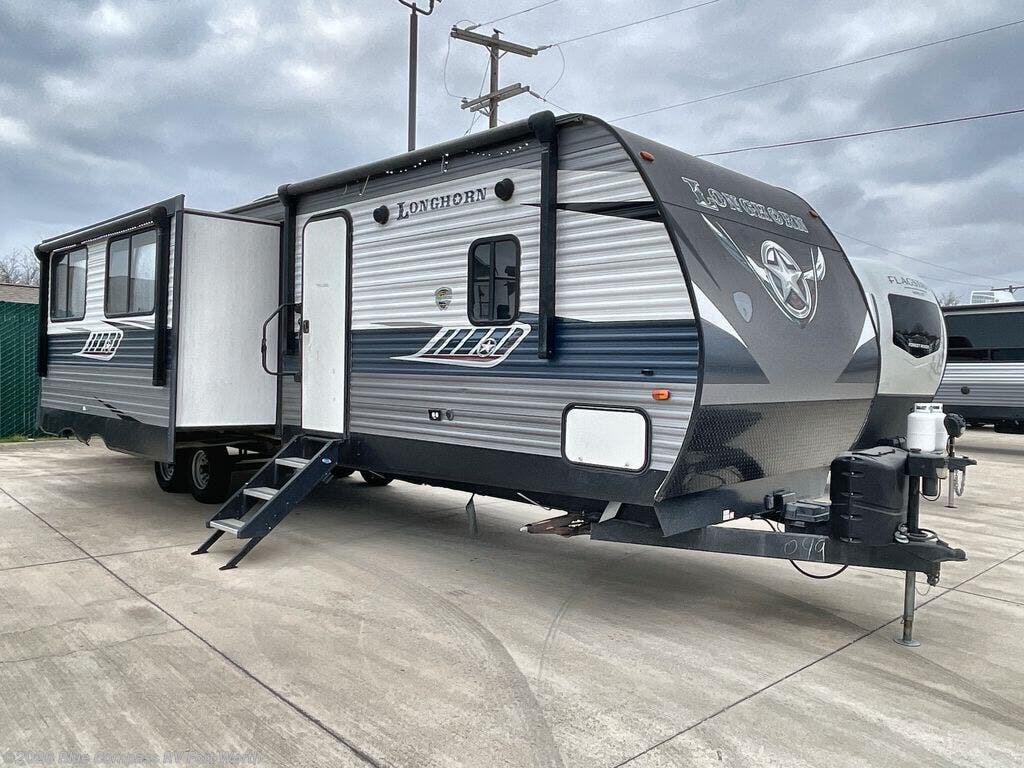 2020 Longhorn 333DB by CrossRoads from Blue Compass RV Fort Worth in Fort Worth, Texas