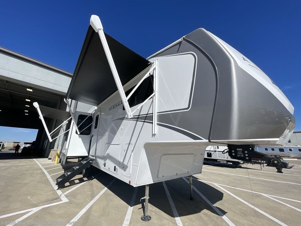 New 2026 Alliance RV Avenue 32RLS available in Fort Worth, Texas