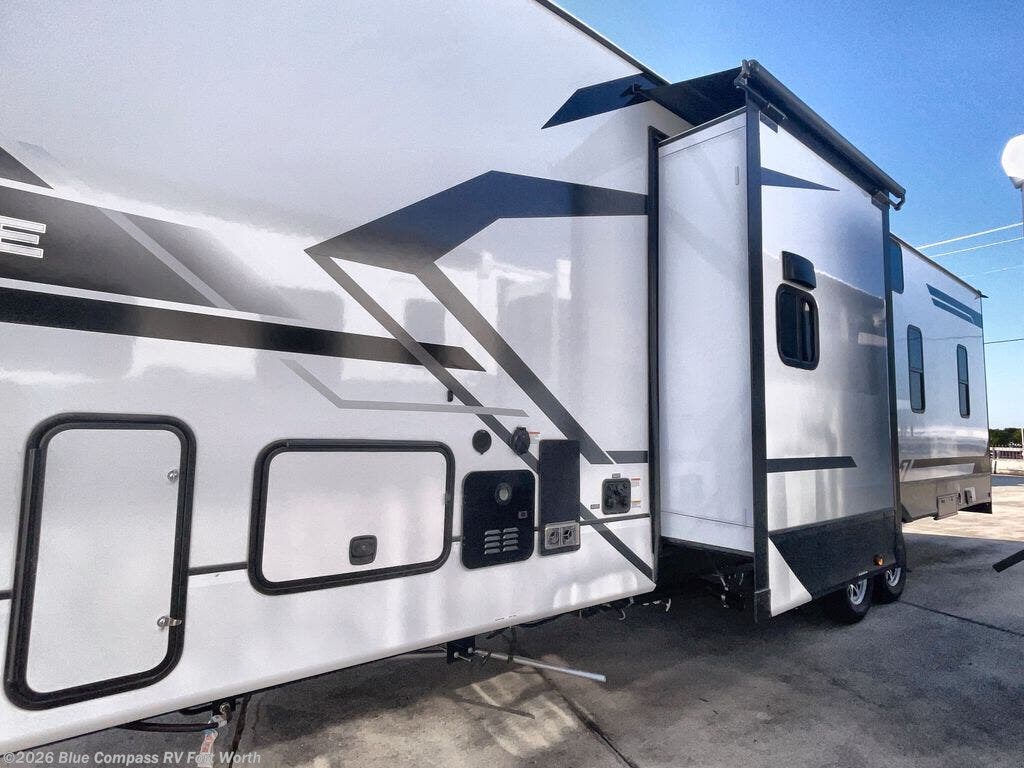 New 2026 Dutchmen Voltage V-Series 3600 available in Fort Worth, Texas