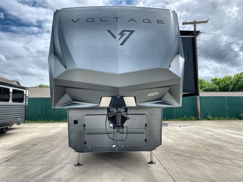 New 2026 Dutchmen Voltage V-Series 3850 available in Fort Worth, Texas