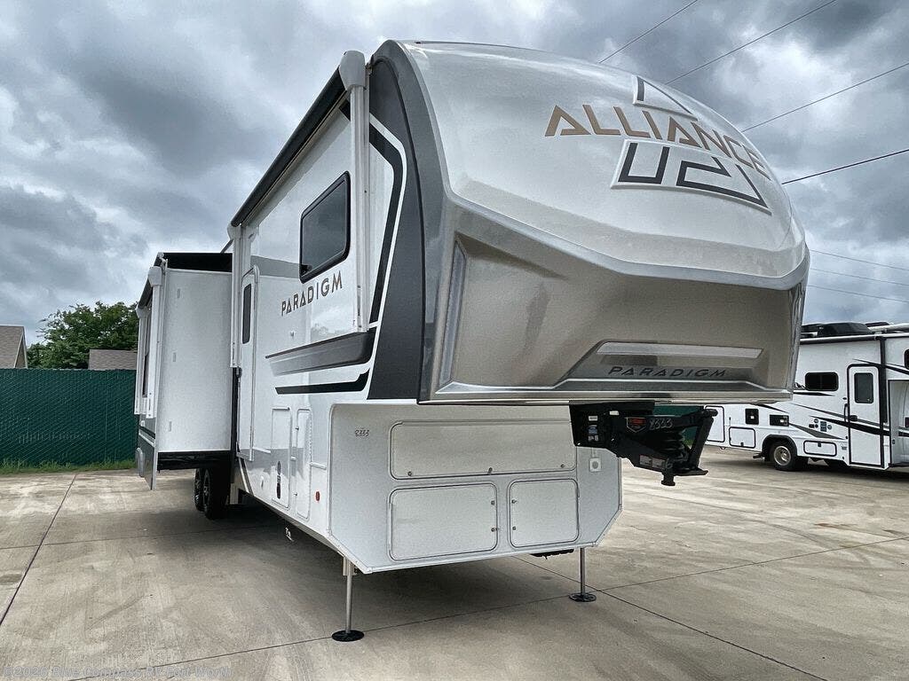 2026 Paradigm 395DS by Alliance RV from Blue Compass RV Fort Worth in Fort Worth, Texas