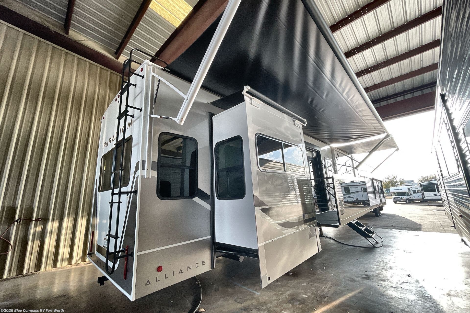 New 2026 Alliance RV Paradigm 388SP available in Fort Worth, Texas