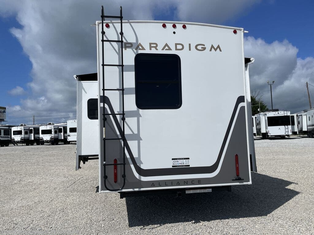 2026 Paradigm 382RK by Alliance RV from Blue Compass RV Fort Worth in Fort Worth, Texas