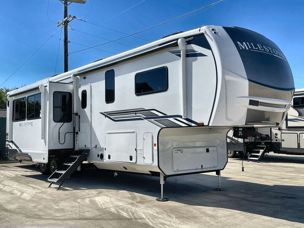 2027 Milestone 39TB by Heartland from Blue Compass RV Fort Worth in Fort Worth, Texas