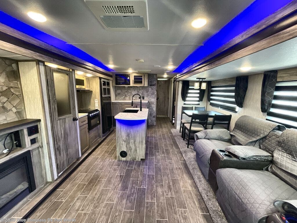Used 2020 Forest River Cherokee Alpha Wolf 26RL-L available in Fort Worth, Texas