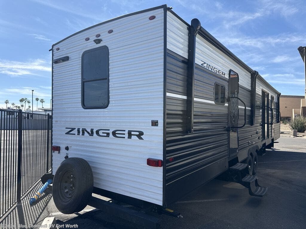 2026 Zinger 390DB by CrossRoads from Blue Compass RV Fort Worth in Fort Worth, Texas