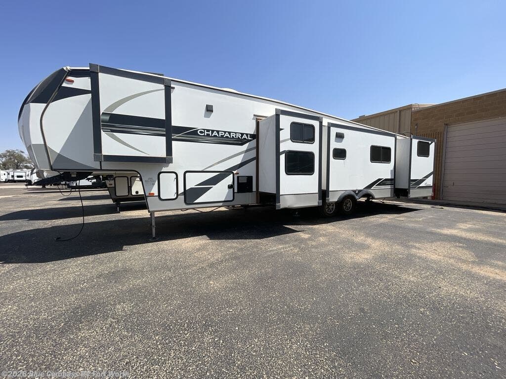 Used 2022 Coachmen Chaparral 373MBRB available in Fort Worth, Texas