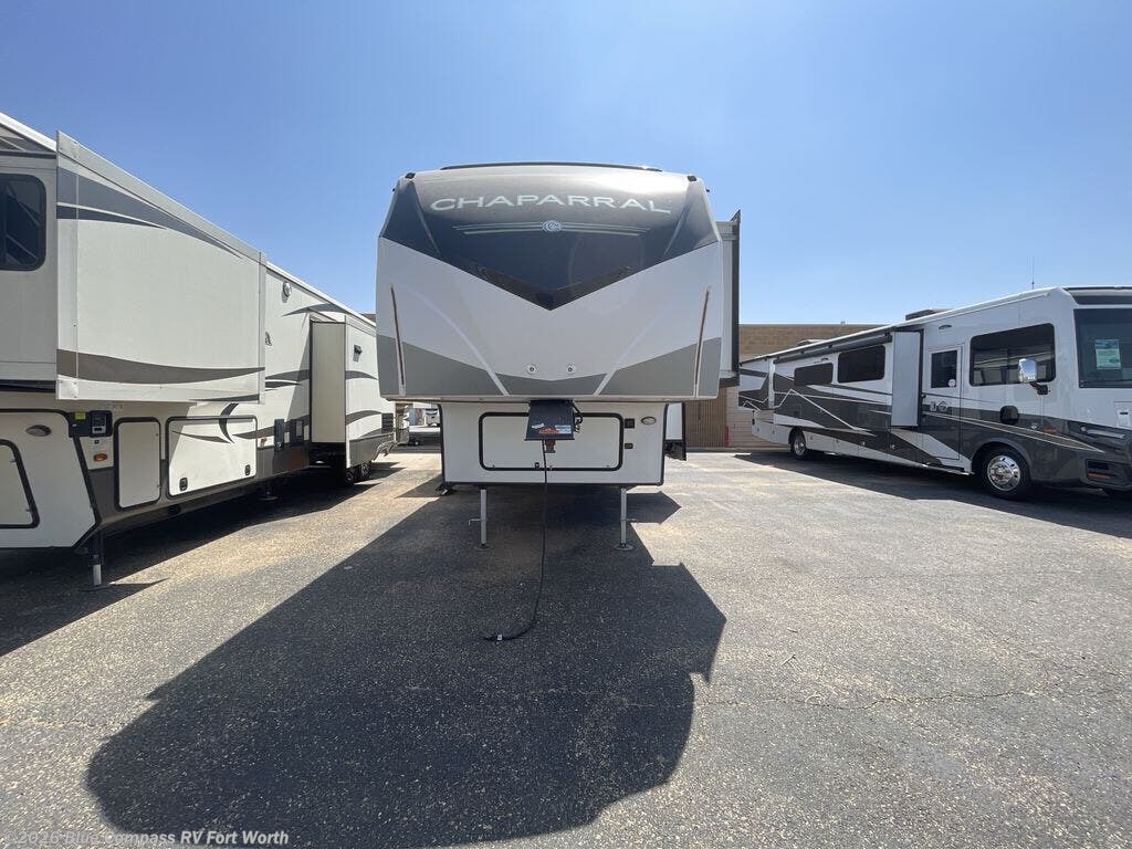 2022 Coachmen Chaparral 373MBRB - Used Fifth Wheel For Sale by Blue Compass RV Fort Worth in Fort Worth, Texas