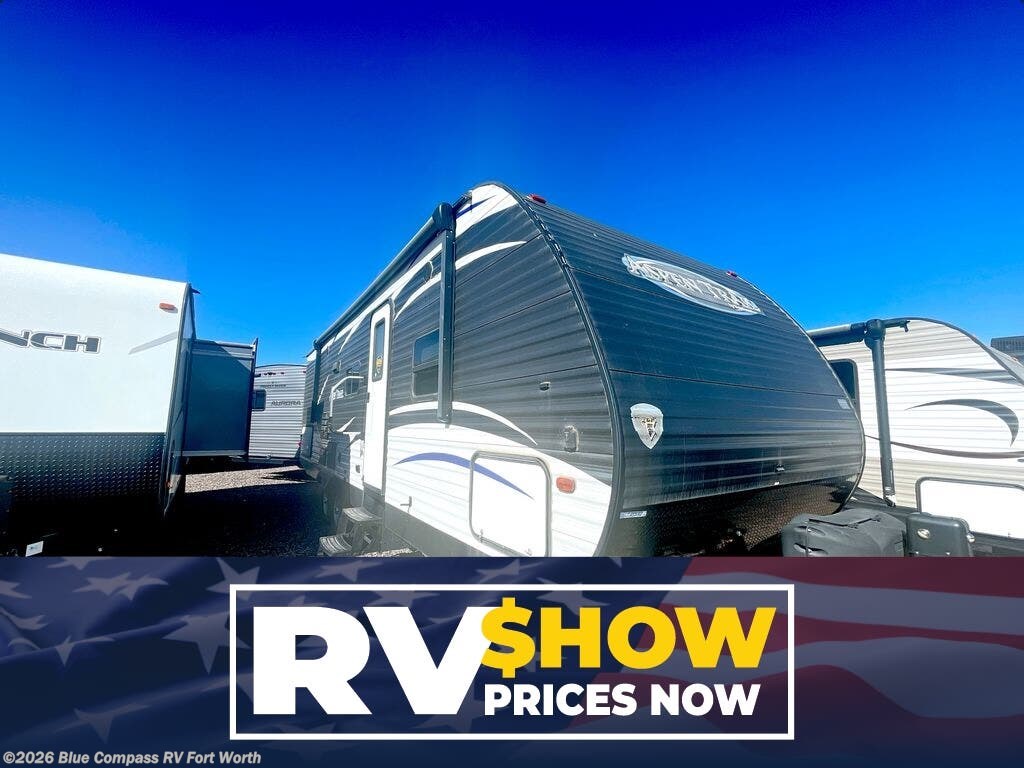 2018 Dutchmen Aspen Trail 2750BHS - Used Travel Trailer For Sale by Blue Compass RV Fort Worth in Fort Worth, Texas features Slideout