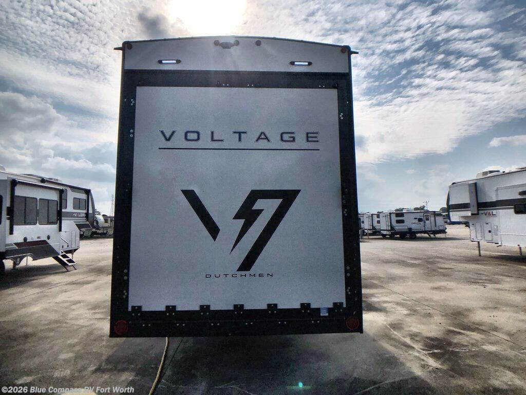 New 2026 Dutchmen Voltage V-Series 4250 available in Fort Worth, Texas