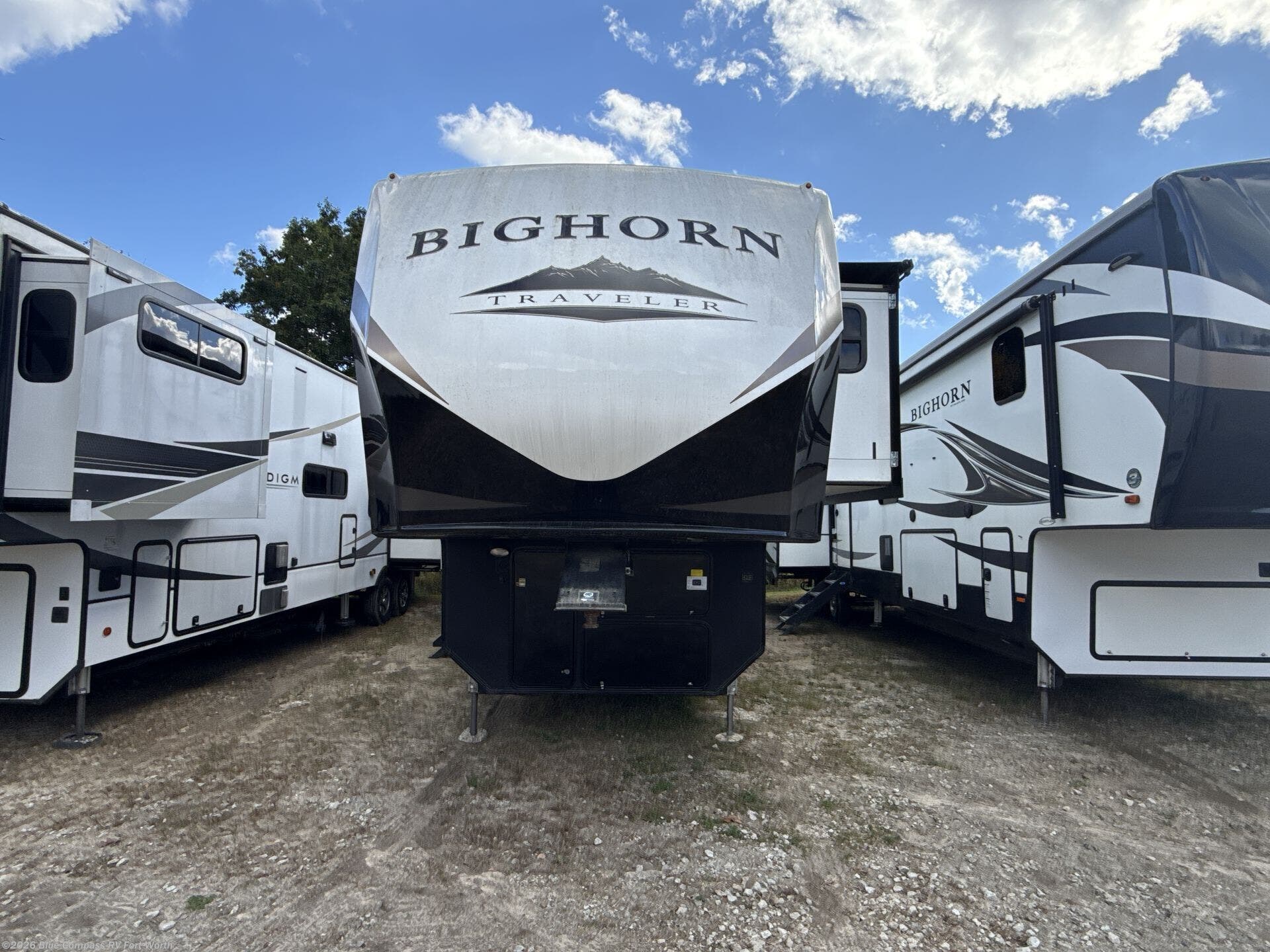 2021 Bighorn Traveler 37DB by Heartland from Blue Compass RV Fort Worth in Fort Worth, Texas