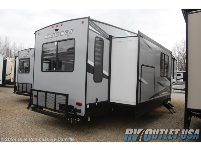 2021 Forest River Arctic Wolf 3550 Suite RV for Sale in Ringgold, VA