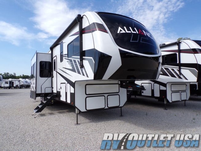 New 2022 Alliance RV Valor 41V15 available in Ringgold, Virginia