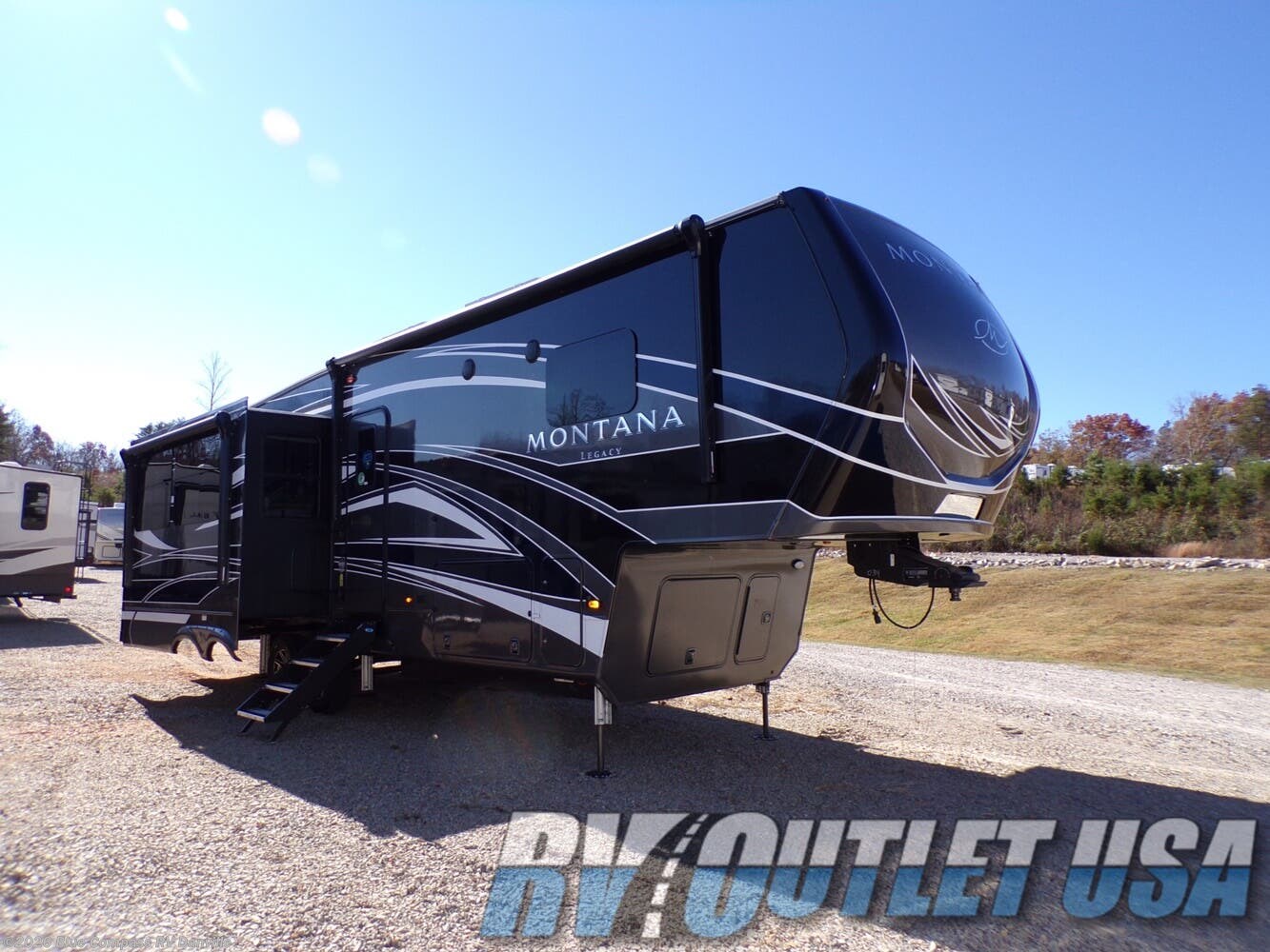 2023 Keystone Montana 3121RL RV for Sale in Ringgold, VA 24586 T63314