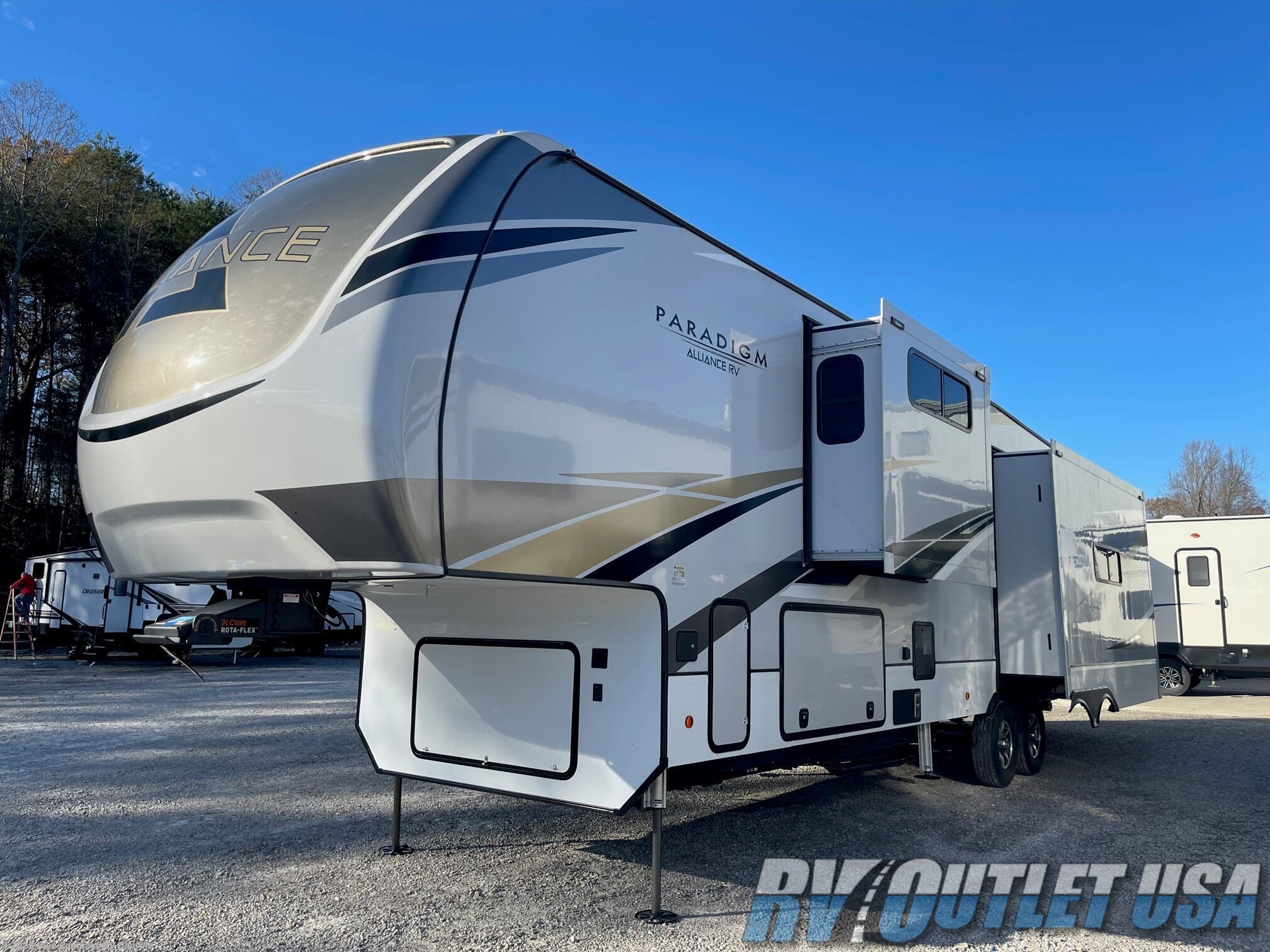 2022 Alliance RV Paradigm 370FB RV for Sale in Ringgold, VA 24586