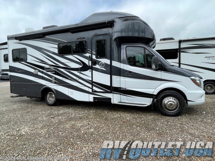 Used 2018 Tiffin Wayfarer 24QW available in Ringgold, Virginia