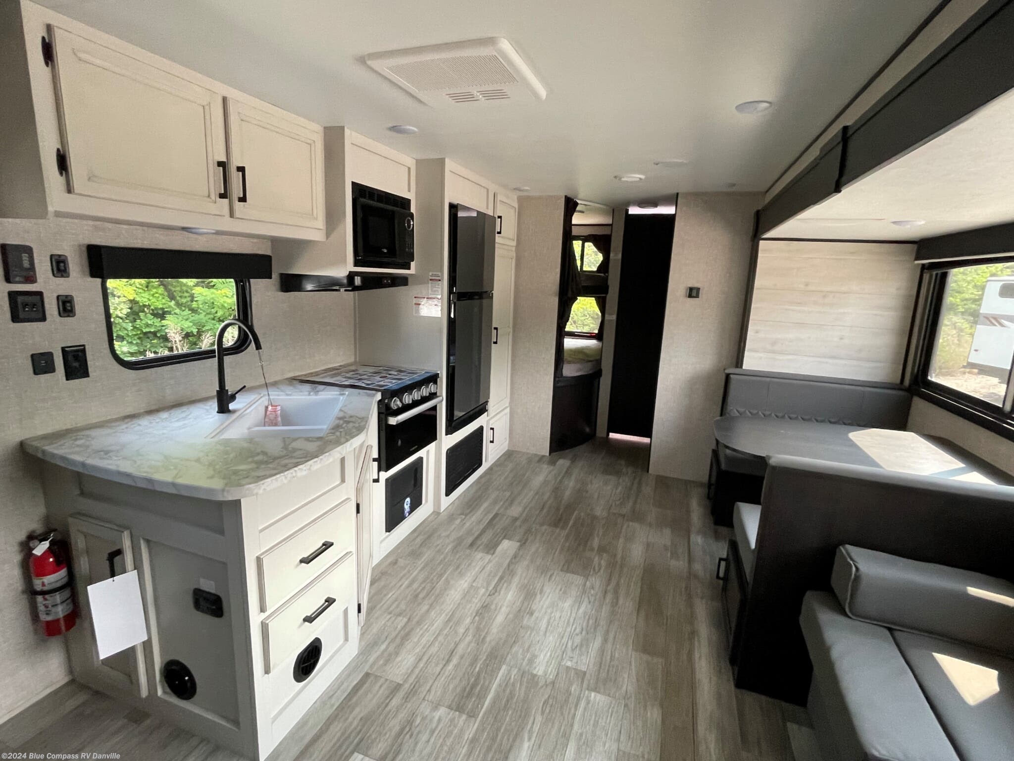 2023 Jayco Jay Flight SLX 267BHS RV for Sale in Ringgold, VA 24586