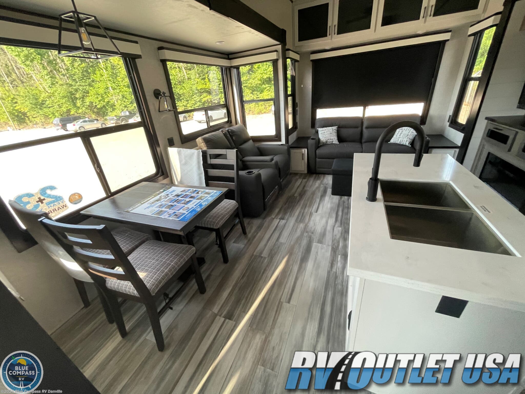 2024 Jayco Jay Flight Bungalow 40DLFT RV for Sale in Ringgold, VA 24586