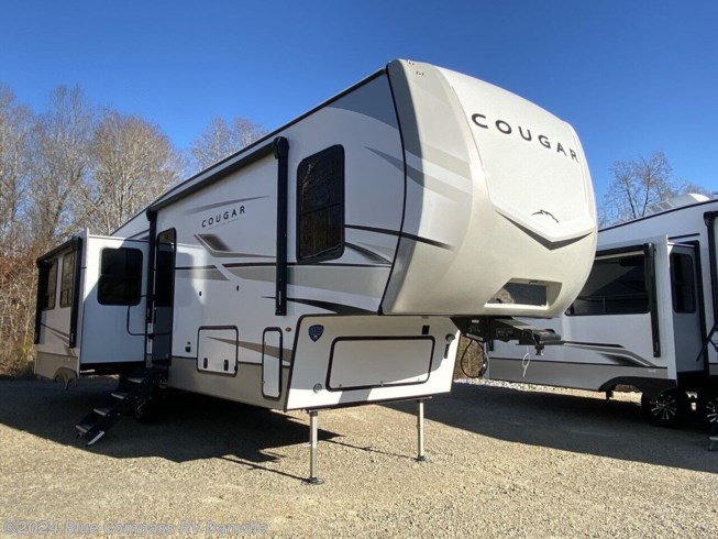 2024 Cougar 316RLSSE by Keystone from Blue Compass RV Danville in Ringgold, Virginia
