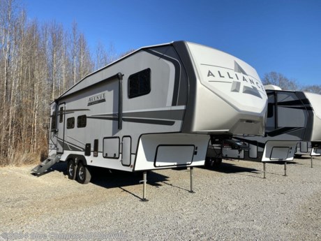 &lt;p style=&quot;text-align: center;&quot;&gt;&lt;strong&gt;2024 MODEL!! LOADED! 4.0 AUTO LEVELING ** DUAL A/C&#39;S ** 10 CU FT REFER ** 50 AMP ** MOR-RYDE SUSPENSION SYSTEM AND MORE!! CALL US TODAY FOR THE LOWEST AVENUE PRICES IN THE COUNTRY 1-888-299-8565&amp;nbsp;&lt;/strong&gt;&lt;/p&gt;
&lt;p style=&quot;text-align: center;&quot;&gt;&lt;strong&gt;2024 ALLIANCE RV AVENUE 26RD REAR DEN 5TH WHEEL&lt;/strong&gt;&lt;br /&gt;&lt;strong&gt;** AUTO LEVELING SYSTEM ** SOLID SURFACE&amp;nbsp;COUNTERTOPS&amp;nbsp;**&lt;/strong&gt;&lt;br /&gt;&lt;strong&gt;** 50 AMP **THEATER SEATS ** DUAL A/C&#39;S ** 10 CU FT REFER **&lt;/strong&gt;&lt;br /&gt;&lt;strong&gt;40&quot; LED TV W/ SWING ARM **&amp;nbsp;BLUETOOTH&amp;nbsp;STEREO ** ROLLER SHADES&lt;/strong&gt;&lt;br /&gt;&lt;strong&gt;** NATIONWIDE FINANCING AND DELIVERY AVAILABLE **&lt;/strong&gt;&lt;br /&gt;&lt;strong&gt;CALL US TODAY 1-888-299-8565&lt;/strong&gt;&lt;/p&gt;
&lt;p style=&quot;text-align: center;&quot;&gt;&lt;br /&gt;&lt;br /&gt;&amp;nbsp;&amp;nbsp;&amp;nbsp;&amp;nbsp;&amp;nbsp;&amp;nbsp;&amp;nbsp;&amp;nbsp;&lt;br /&gt;&amp;nbsp; Introducing one of Alliance All Access&#39;s newest 5th wheel floor plans, the brand spanking new 2024 Avenue 26RD! This 5th wheel offers you so many&amp;nbsp;features! It has a super spacious living area and It is one of the nicest floor plans I&#39;ve walked through in a long time!&lt;/p&gt;
&lt;p style=&quot;text-align: center;&quot;&gt;&amp;nbsp; This floor plan has a walk around queen bed in the front with overhead cabinets and nightstands on each side. It has a&amp;nbsp;wardrobe closet&amp;nbsp;at the&amp;nbsp;foot of the bed!&amp;nbsp;&amp;nbsp;It has a very nice side aisle bathroom with a linen closet, walk in shower, a foot flush toilet, and a sink with underneath storage!&lt;br /&gt;&lt;br /&gt;&amp;nbsp; The living area in this 5th wheel is very spacious because of super&amp;nbsp;slide on&amp;nbsp;the off door side. In the rear of the slide it has the Dual&amp;nbsp;Recliner Theater Seat which face the entertainment center directly across from it. The 40&quot; LED TV is on a swing mount which is nice so no matter where you are in the living&amp;nbsp;area you can see it.&lt;/p&gt;
&lt;p style=&quot;text-align: center;&quot;&gt;Toward the front of the super slide is the pantry and&amp;nbsp;the 10 cu ft 12 volt refrigerator. Across from the fridge is where the kitchen is located. It has a full galley (kitchen) with a recessed (3) burner stove top with glass cover, an oven, a microwave oven with an exhaust hood and the flip-up butcher block counter top extension!&amp;nbsp;&lt;/p&gt;
&lt;p style=&quot;text-align: center;&quot;&gt;&amp;nbsp; In the rear of the coach is a large u-shaped booth dinette that converts into a bed allowing you to sleep up to (4) people in this 5th wheel. Again, it&#39;s a really nice floor plan and has a ton of very nice options and features.&lt;/p&gt;
&lt;p style=&quot;text-align: center;&quot;&gt;If you have any questions at all, please give us a call at&amp;nbsp;&lt;strong&gt;888-299-8565&lt;/strong&gt; and PRESS 6 for sales. Give us a call, we will do our absolute best to earn your business! Remember, we can&#39;t save you money, unless you buy from us!&lt;/p&gt;
&lt;p style=&quot;text-align: center;&quot;&gt;&lt;span style=&quot;font-size: 10.5pt; font-family: &#39;Verdana&#39;,sans-serif; color: black;&quot;&gt;Don&#39;t forget to ask us about the&amp;nbsp;&lt;/span&gt;&lt;span style=&quot;font-size: 10.5pt; font-family: &#39;Verdana&#39;,sans-serif; color: black;&quot;&gt;&lt;strong&gt;&lt;em&gt;Free roadside assistance&amp;nbsp;&lt;/em&gt;&lt;/strong&gt;&lt;/span&gt;&lt;span style=&quot;font-size: 10.5pt; font-family: &#39;Verdana&#39;,sans-serif; color: black;&quot;&gt;you get when you buy from us!&amp;nbsp;&lt;strong&gt;EVERY&lt;/strong&gt;&amp;nbsp;RV purchase comes with 1 year of RV Complete&amp;nbsp;&lt;span class=&quot;&quot;&gt;&lt;span style=&quot;border: none windowtext 1.0pt; mso-border-alt: none windowtext 0in; padding: 0in;&quot;&gt;VIP&lt;/span&gt;&lt;/span&gt;&amp;nbsp;membership for FREE! This membership comes with&amp;nbsp;&lt;span class=&quot;&quot;&gt;&lt;span style=&quot;border: none windowtext 1.0pt; mso-border-alt: none windowtext 0in; padding: 0in;&quot;&gt;VIP&lt;/span&gt;&lt;/span&gt; Technical and Roadside Assistance, free camping with 1000 trails, emergency trip interruption, and much much more!&lt;/span&gt;&lt;/p&gt;