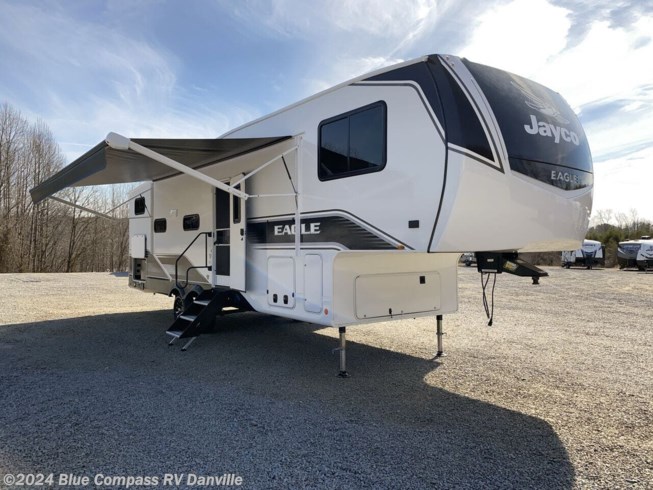 2024 Eagle HT 29DDB by Jayco from Blue Compass RV Danville in Ringgold, Virginia