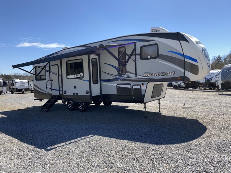 Used 2018 Forest River Arctic Wolf 305ML6 available in Ringgold, Virginia