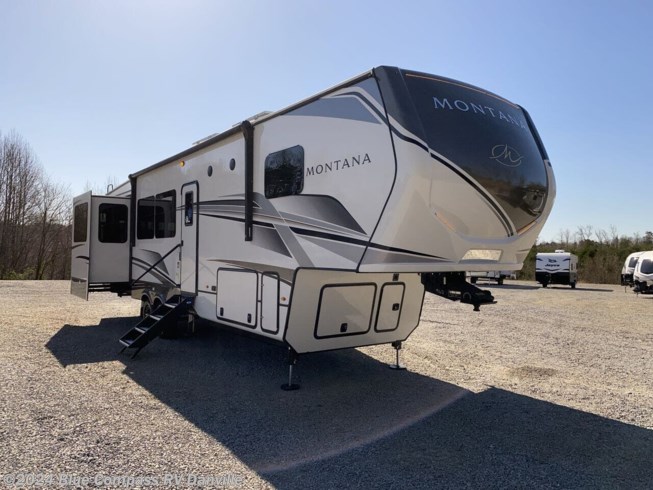 2024 Montana 3231CK by Keystone from Blue Compass RV Danville in Ringgold, Virginia