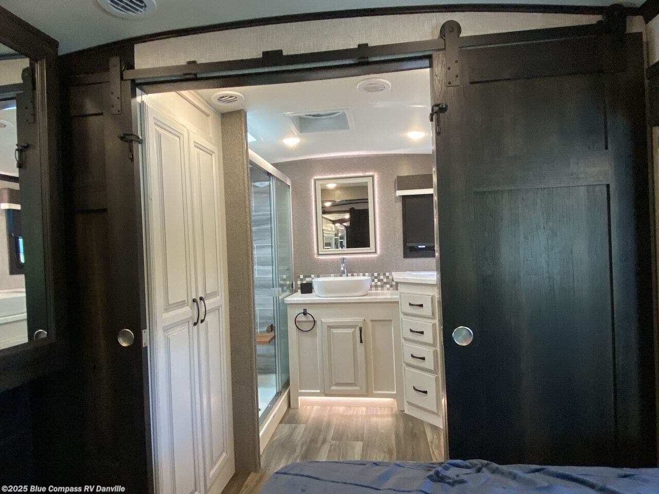 2022 Jayco North Point 382flrb Rv For Sale In Ringgold, Va 24586 