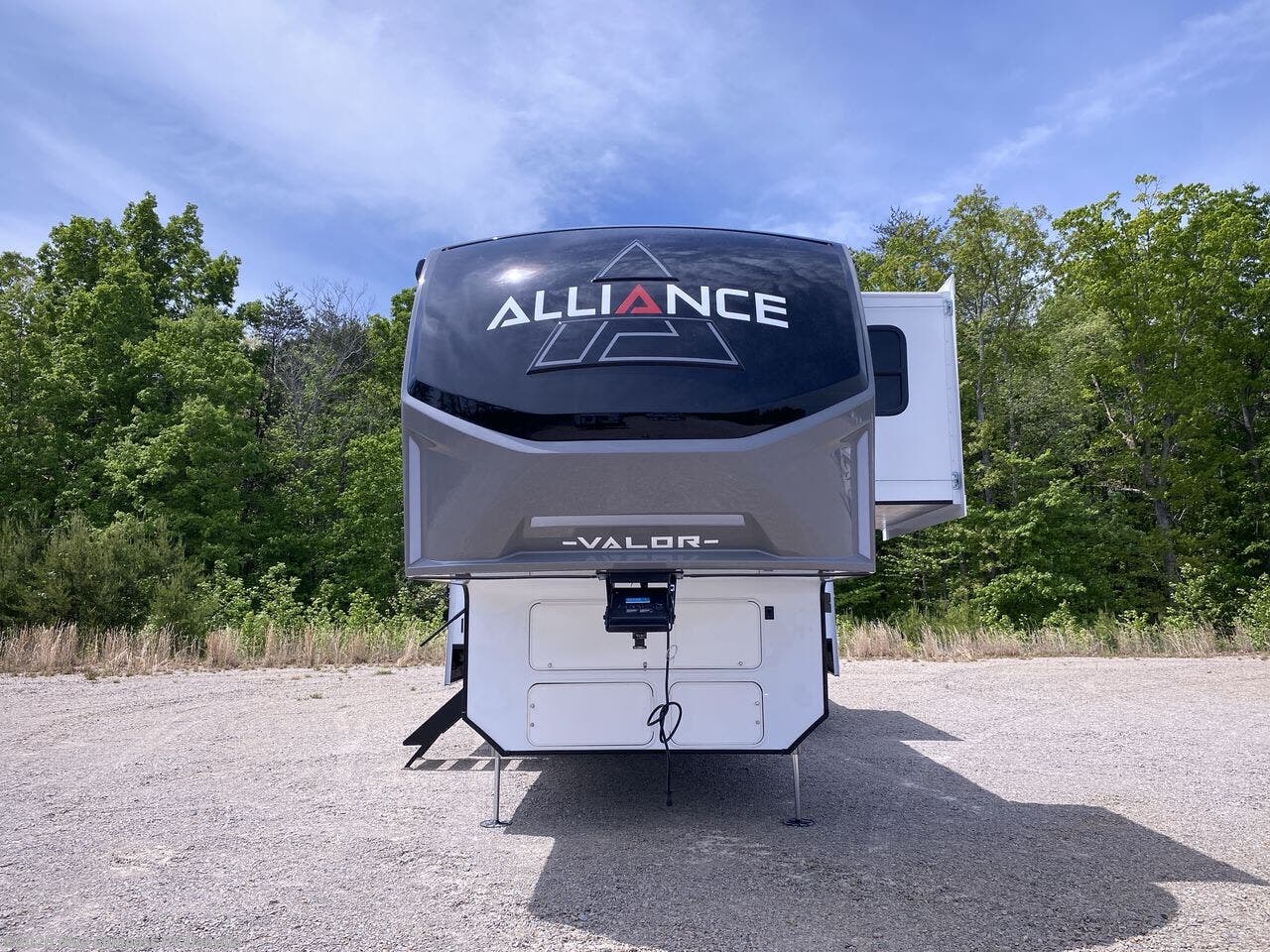 New 2025 Alliance RV Valor 44V14 available in Ringgold, Virginia