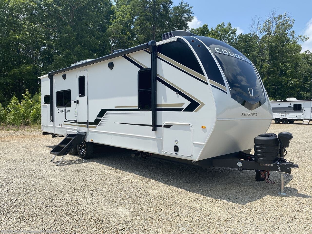 2026 Cougar Half-Ton 25MLE by Keystone from Blue Compass RV Danville in Ringgold, Virginia