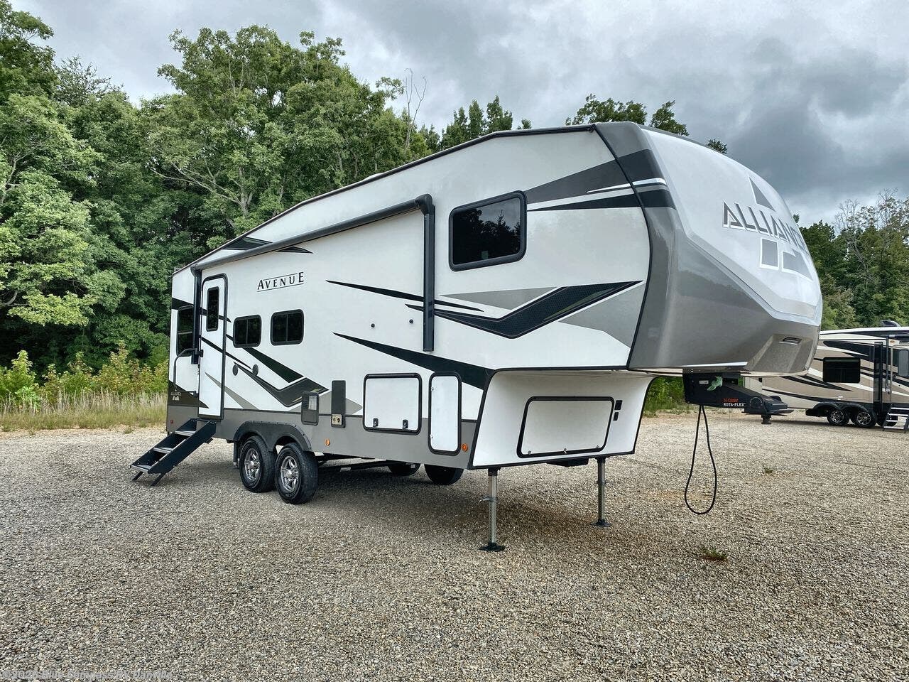 2023 Avenue 26RD by Alliance RV from Blue Compass RV Danville in Ringgold, Virginia