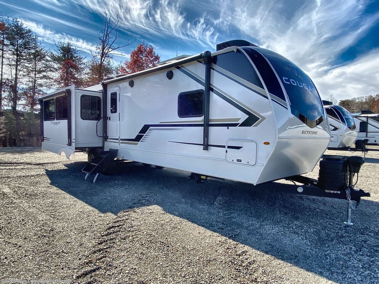 2026 Cougar Half-Ton 33RLI by Keystone from Blue Compass RV Danville in Ringgold, Virginia