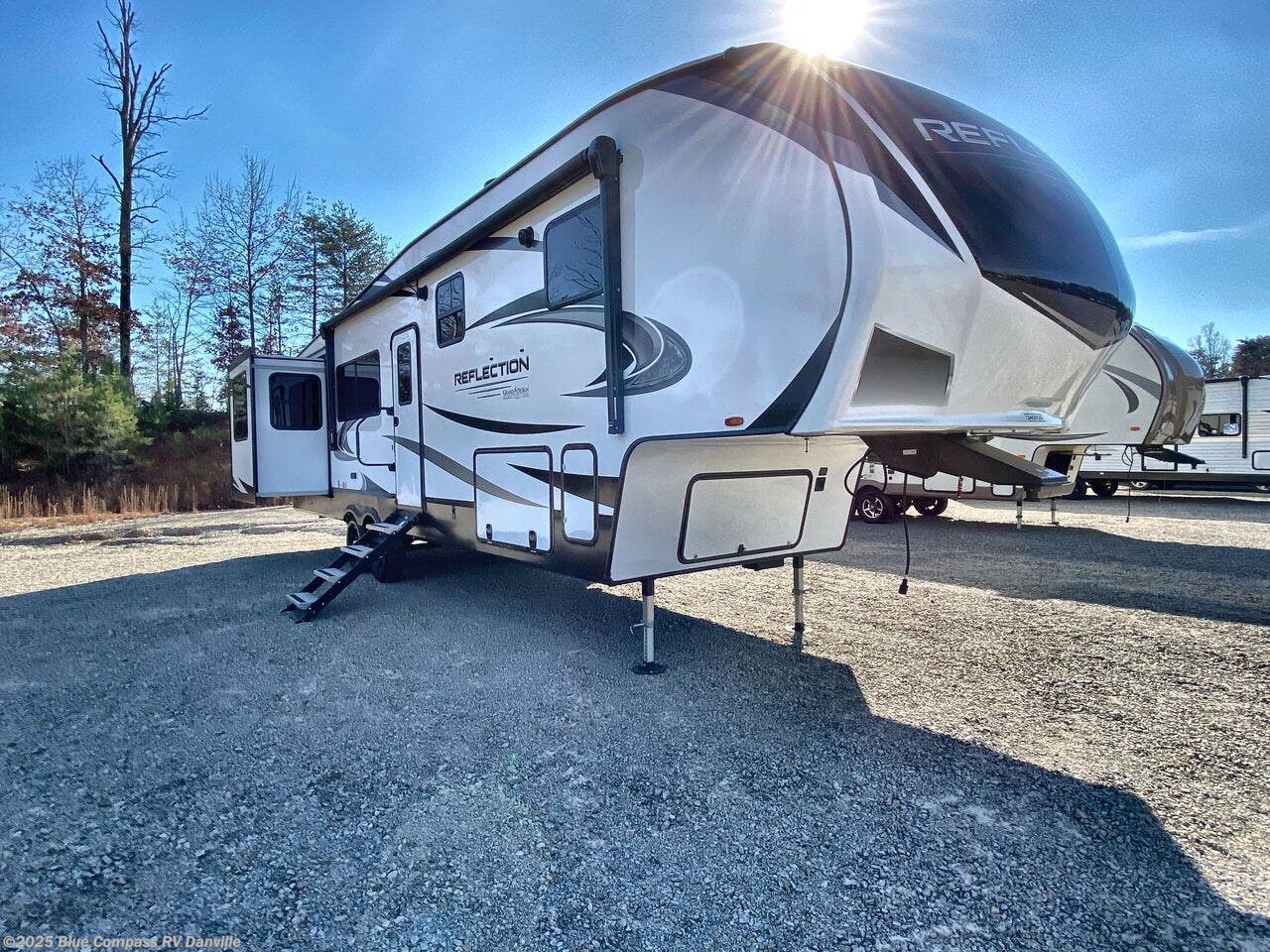 2021 Reflection 340RDS by Grand Design from Blue Compass RV Danville in Ringgold, Virginia
