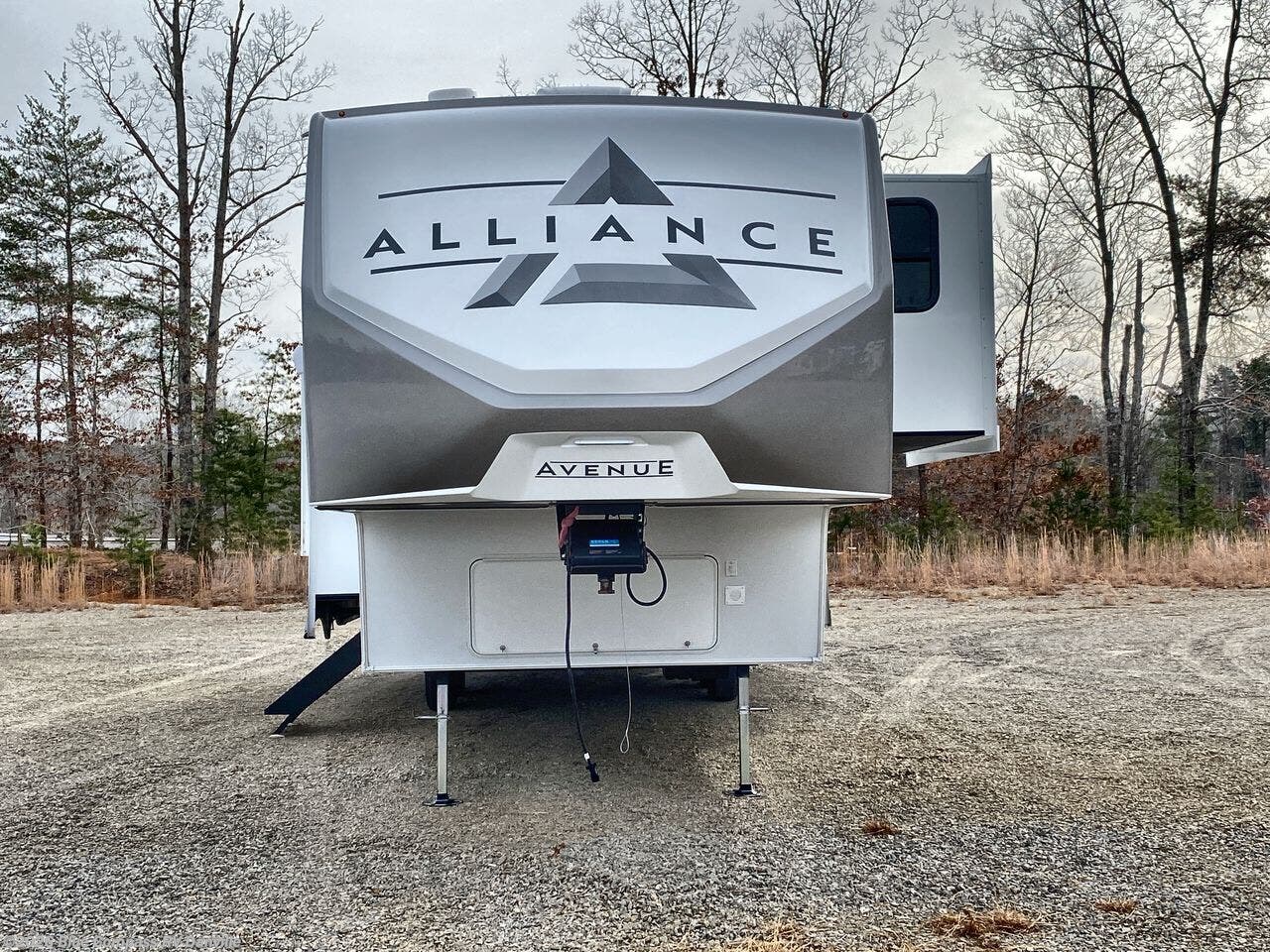 New 2026 Alliance RV Avenue 32RLS available in Ringgold, Virginia