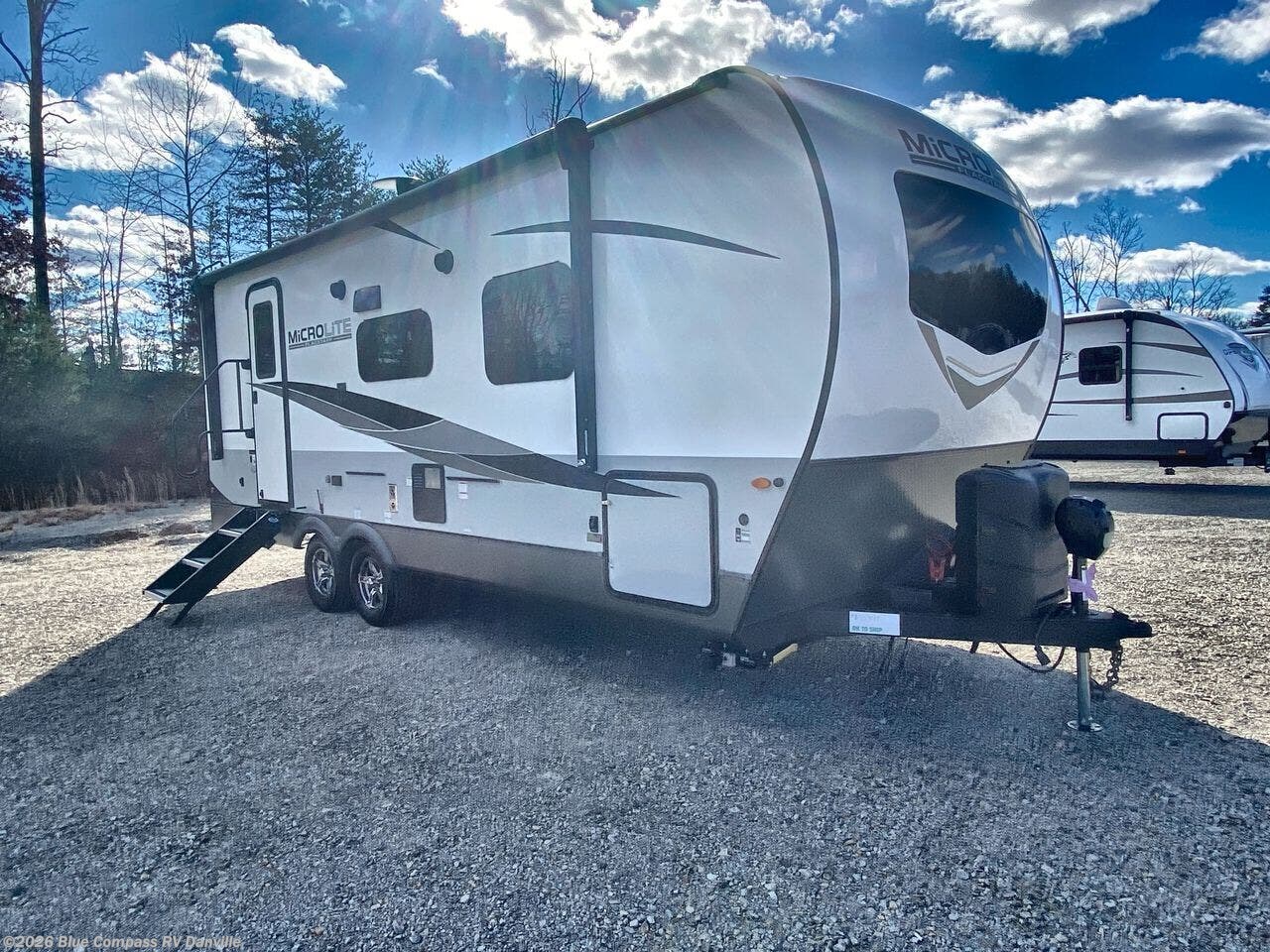 2023 Flagstaff 25FBLS by Forest River from Blue Compass RV Danville in Ringgold, Virginia