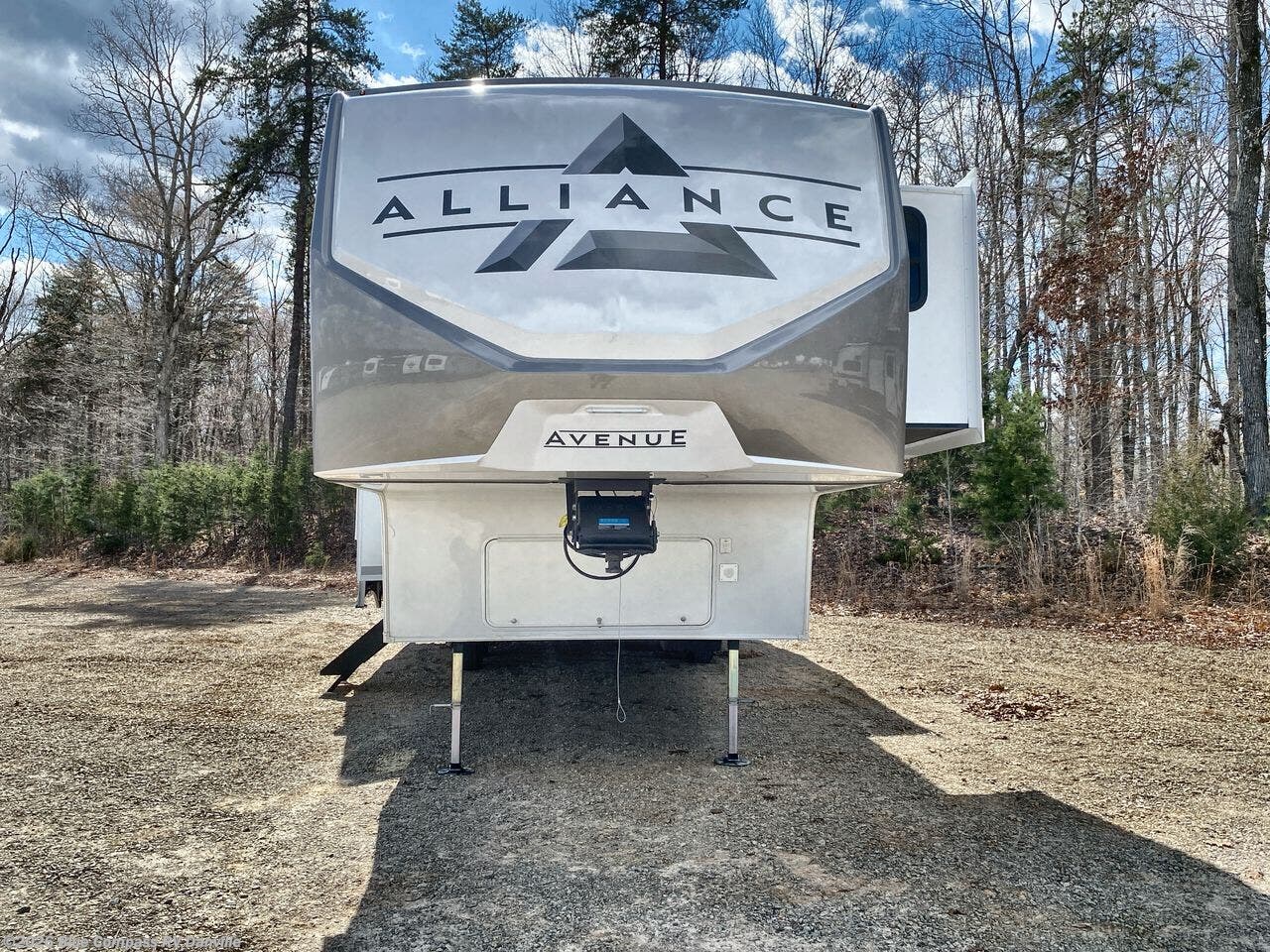 New 2026 Alliance RV Avenue 32RLS available in Ringgold, Virginia