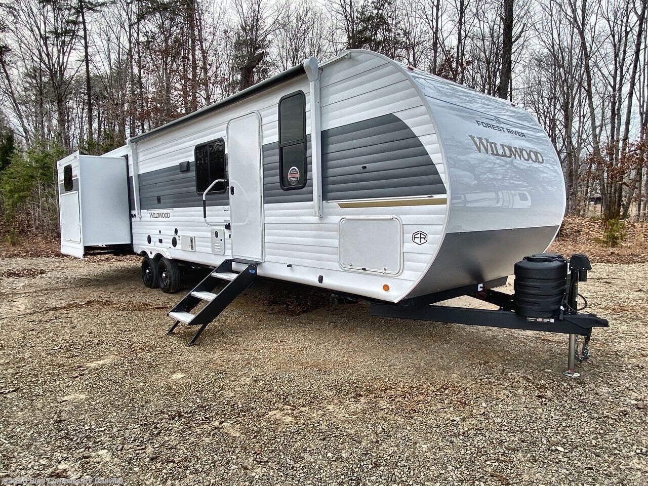 2026 Wildwood 31KQBTS by Forest River from Blue Compass RV Danville in Ringgold, Virginia