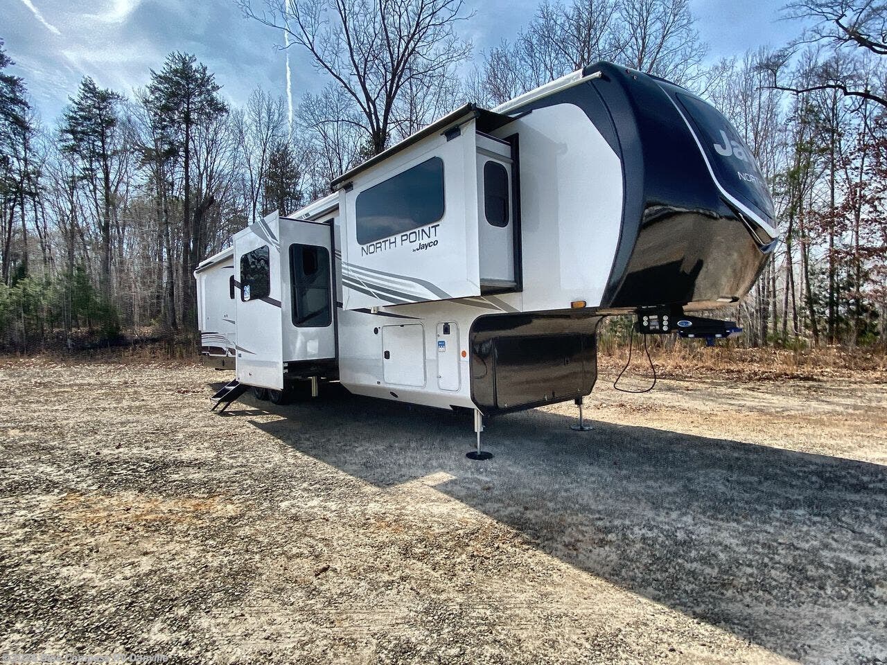 2026 North Point 382FLRB by Jayco from Blue Compass RV Danville in Ringgold, Virginia