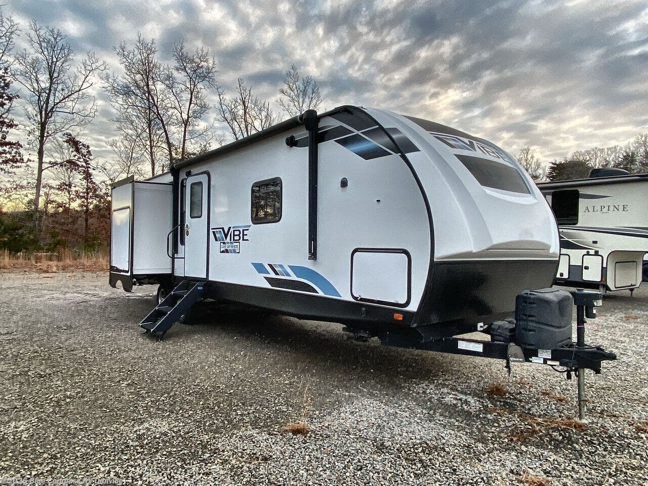 2021 Vibe 31ML by Forest River from Blue Compass RV Danville in Ringgold, Virginia