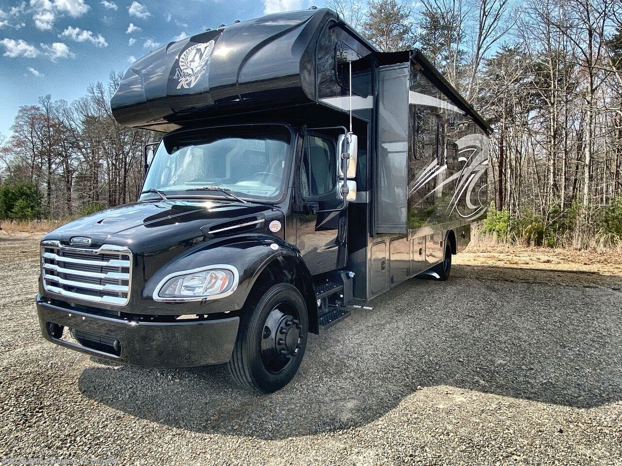 Used 2025 Nexus Wraith 30F available in Ringgold, Virginia