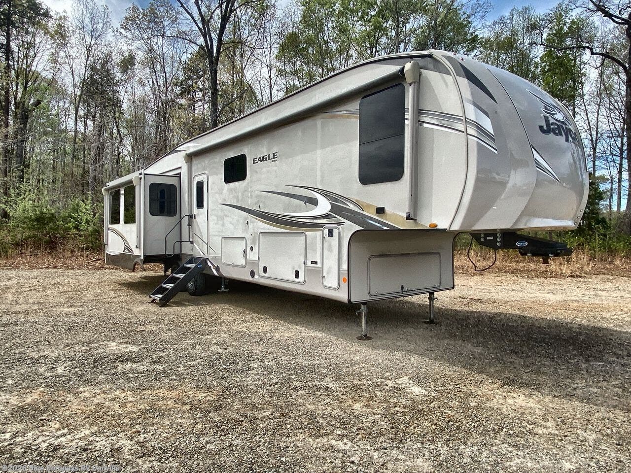2020 Eagle 355MBQS by Jayco from Blue Compass RV Danville in Ringgold, Virginia