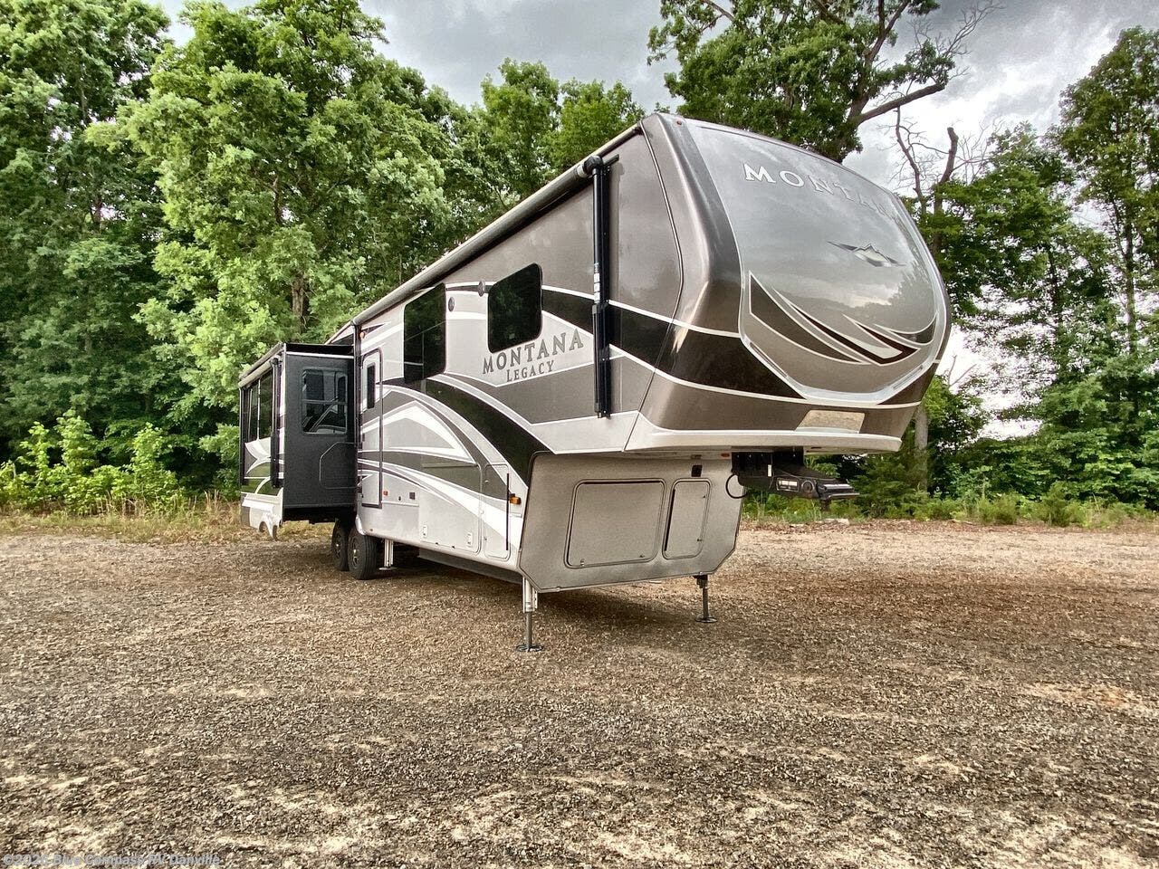 2021 Montana 3231CK by Keystone from Blue Compass RV Danville in Ringgold, Virginia