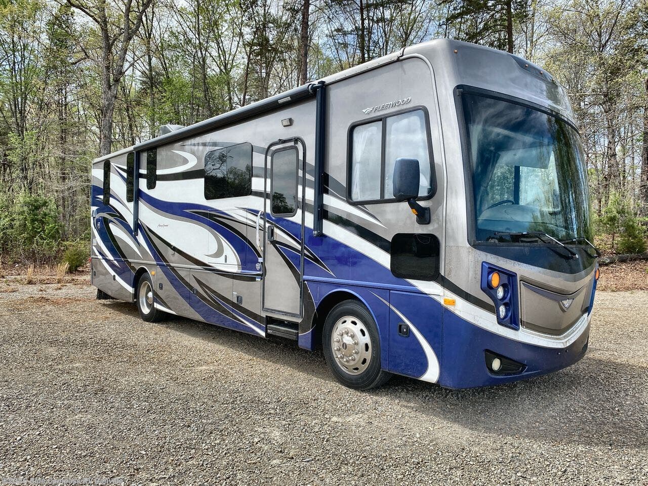 2017 Pace Arrow 33D by Fleetwood from Blue Compass RV Danville in Ringgold, Virginia