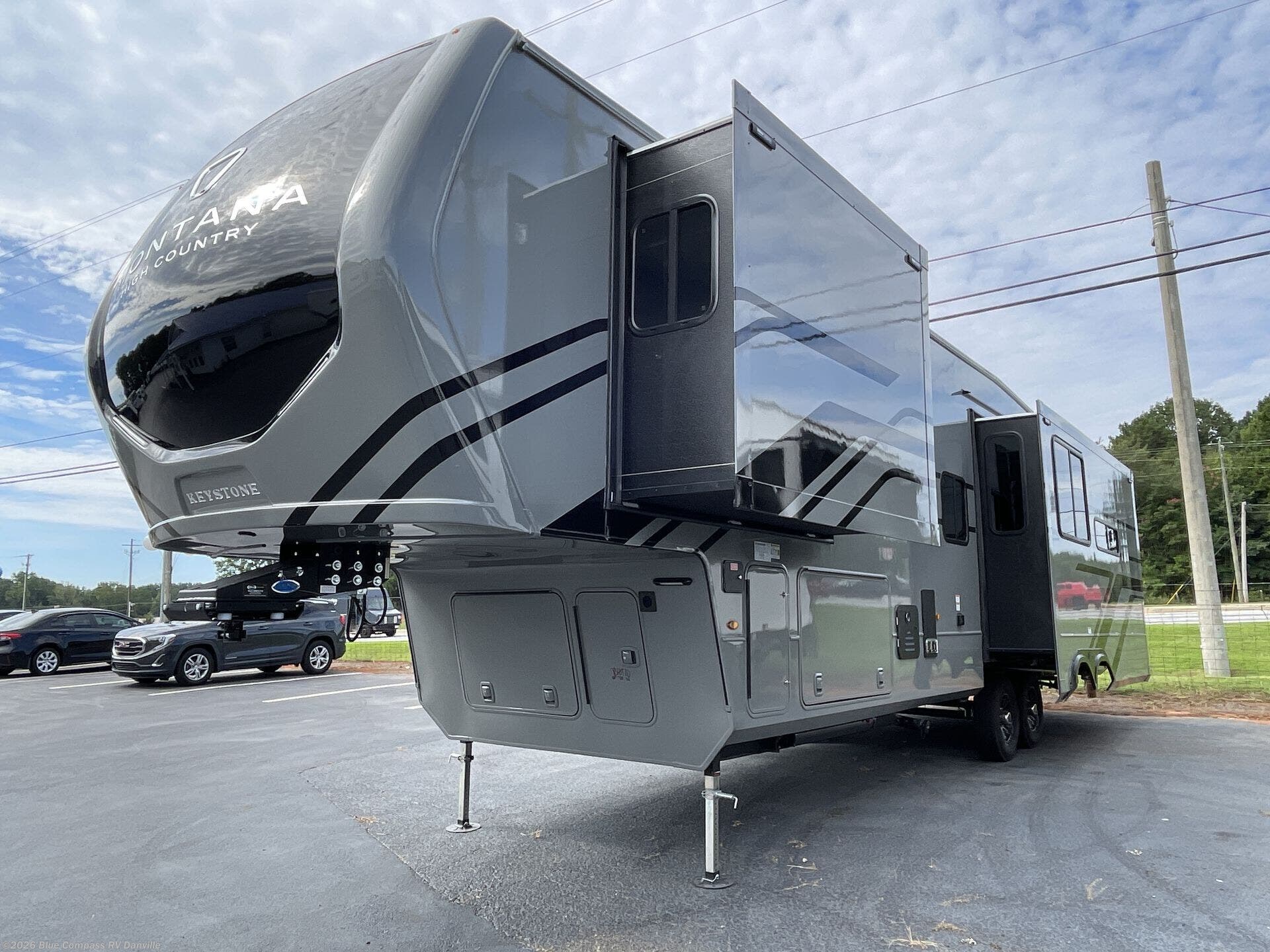 New 2026 Keystone Montana High Country 325RK available in Ringgold, Virginia