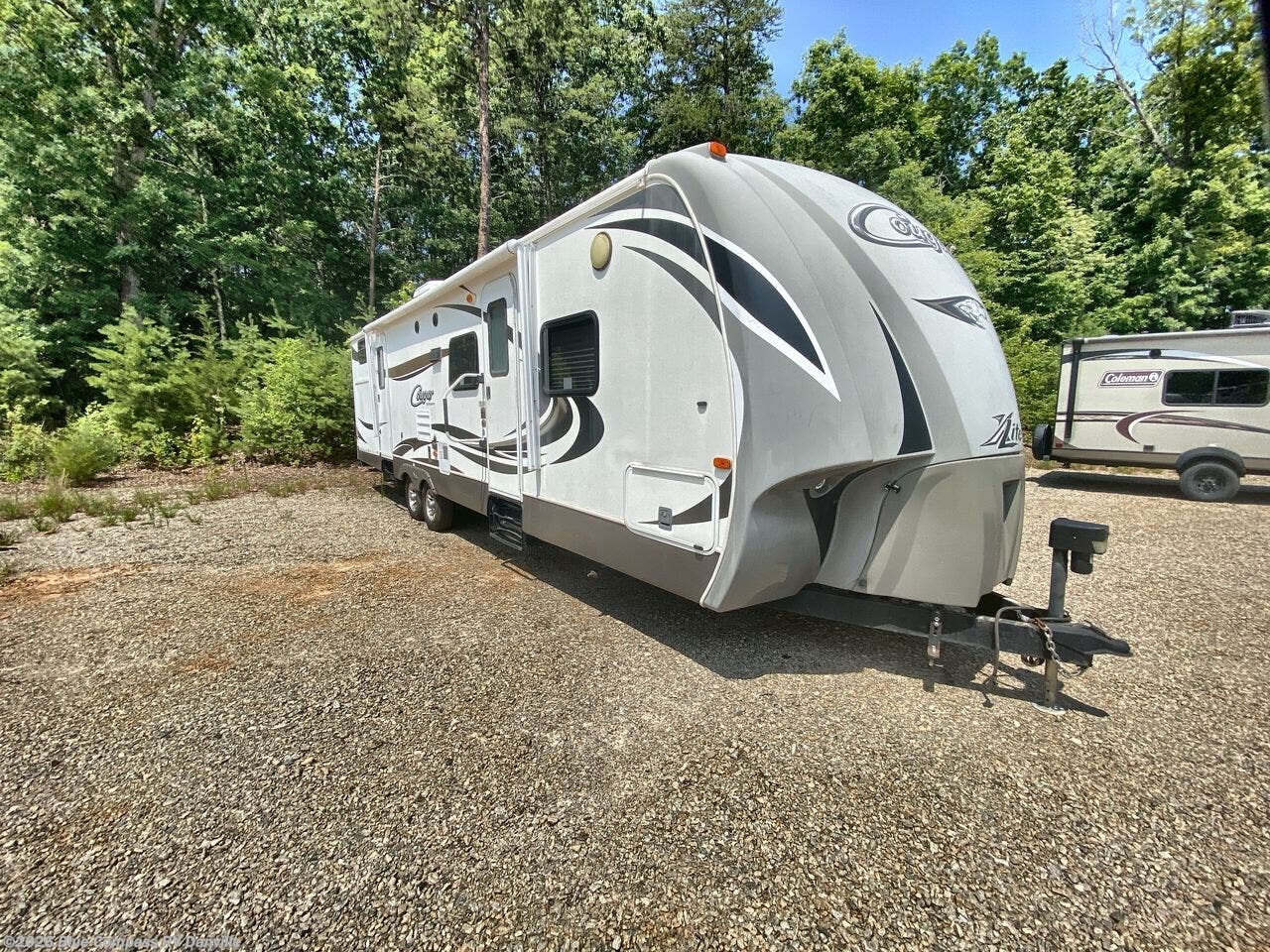 2014 Cougar Half-Ton Series 32RBKWE by Keystone from Blue Compass RV Danville in Ringgold, Virginia