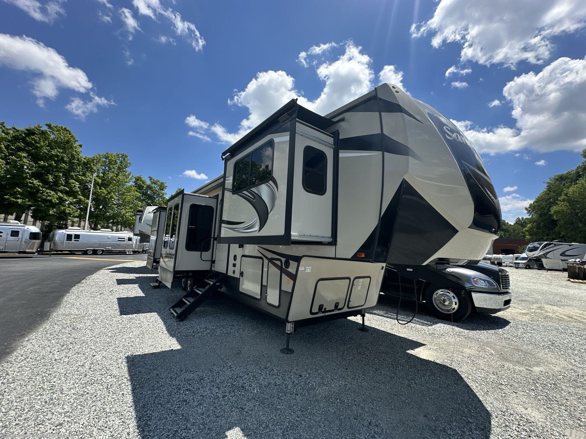 2019 Sandpiper 379FLOK by Forest River from Blue Compass RV Danville in Ringgold, Virginia