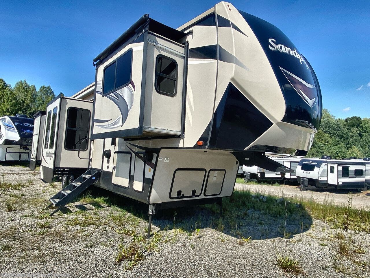 2019 Sandpiper 379FLOK by Forest River from Blue Compass RV Danville in Ringgold, Virginia