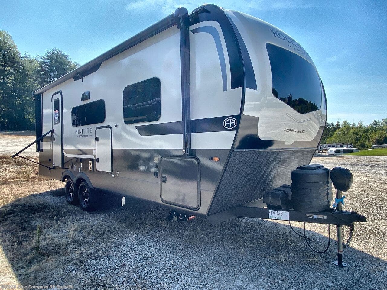 2027 Rockwood Mini Lite 2525RB by Forest River from Blue Compass RV Danville in Ringgold, Virginia