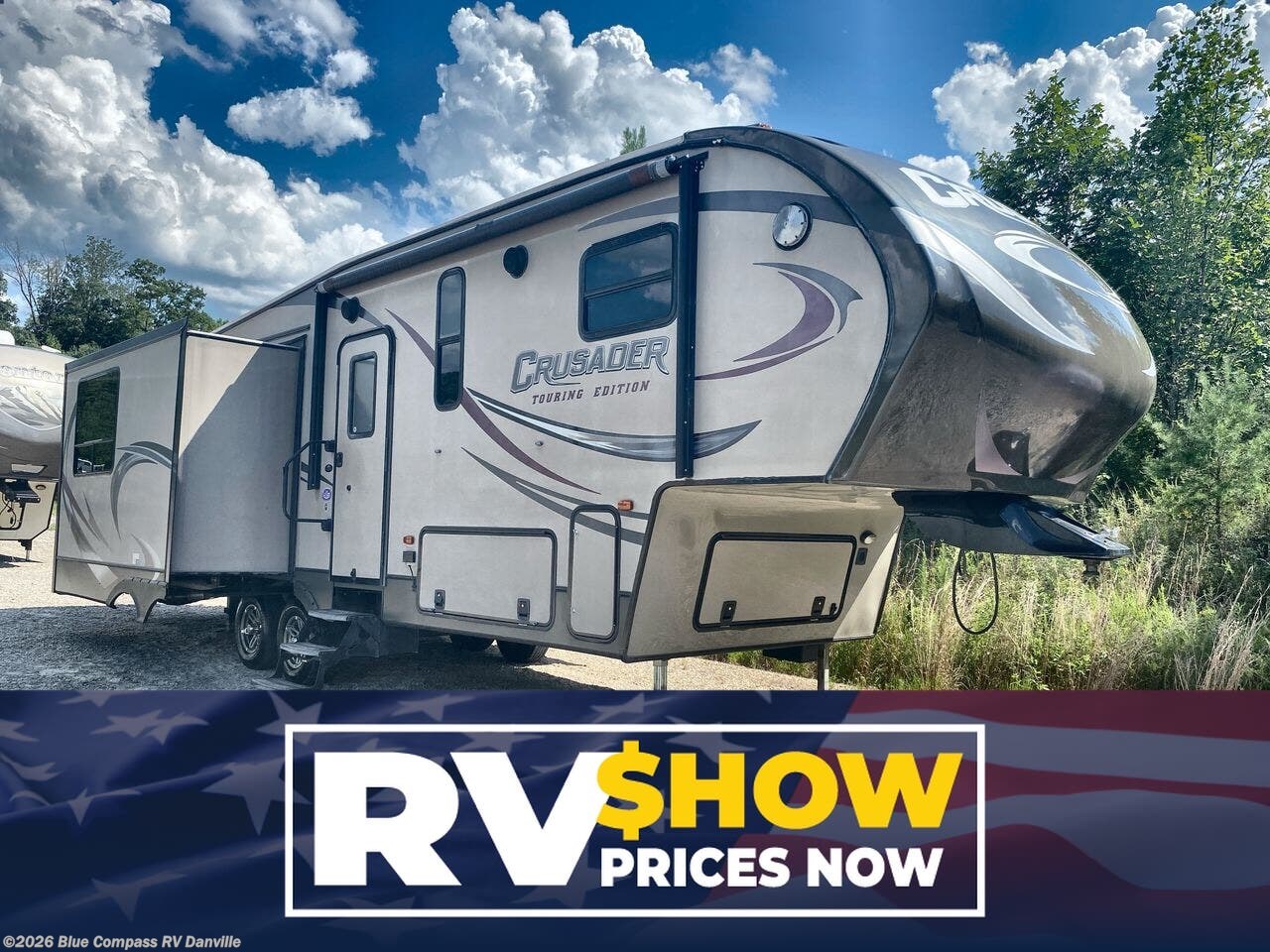 2015 Prime Time Crusader 294RLT - Used Fifth Wheel For Sale by Blue Compass RV Danville in Ringgold, Virginia features Slideout